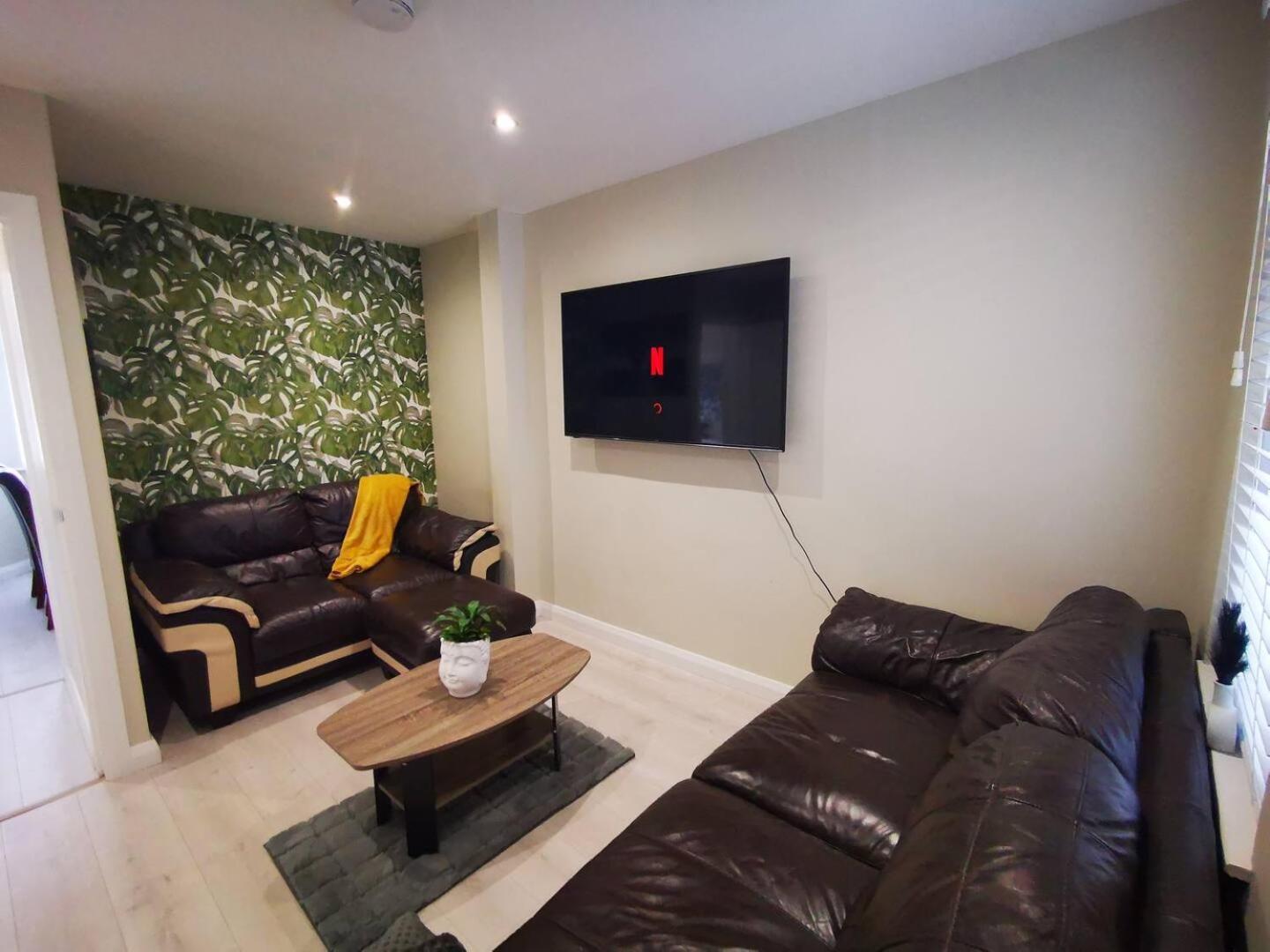 4br Modern Botanic House * Belfast